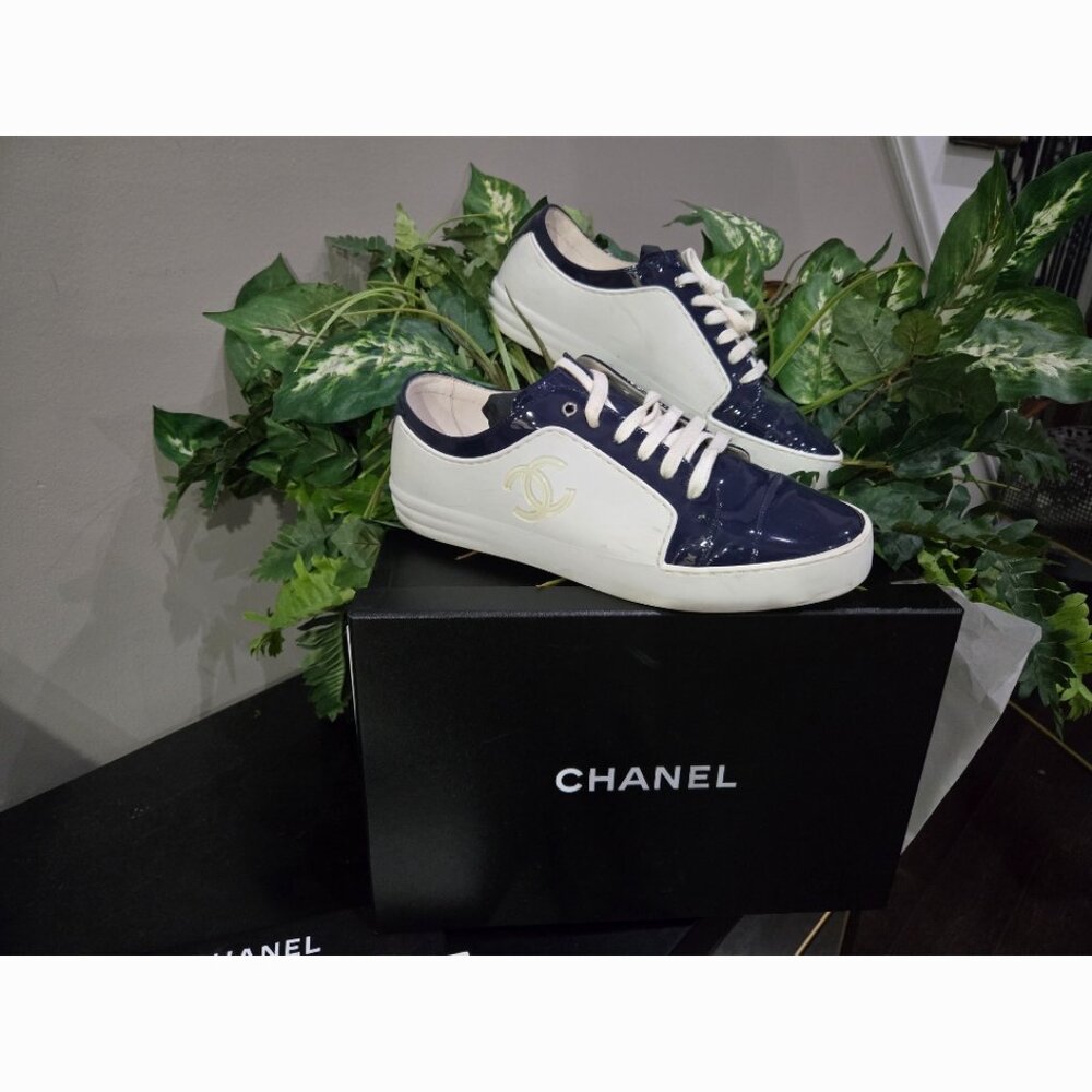 VVG Used Condition Authentic Chanel Women's Sneakers - Picture 7 of 10